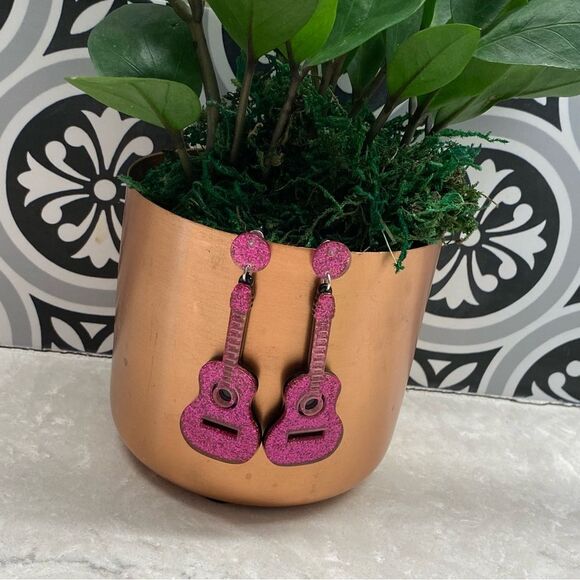 Pink Sparkly Rock n Roll Guitar Earrings NEW - Picture 1 of 8